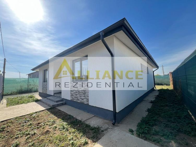 Casă individuală cu 4 camere cu Teren 315 Mp în Berceni