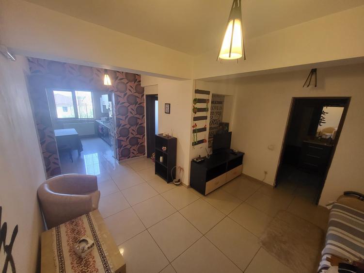 Apartament cu 3 camere decomandat în Prelungirea Ghencea