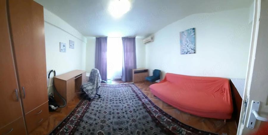 Apartament cu 2 camere decomandat în Complex Studențesc