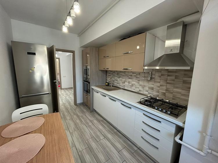 Apartament cu 2 camere decomandat în Militari