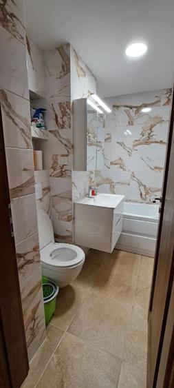 Apartament cu 2 camere decomandat în Unirii