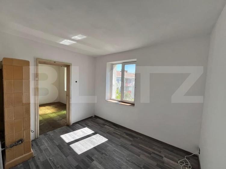 Apartament cu 2 camere semidecomandat în Gherla