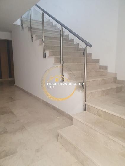Apartament cu 3 camere decomandat în Theodor Pallady