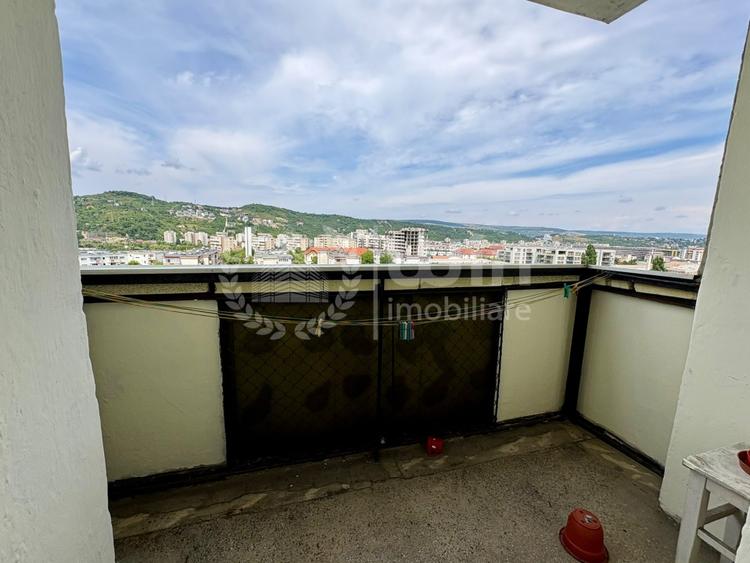 Apartament cu 4 camere decomandat, mobilat în Mănăștur