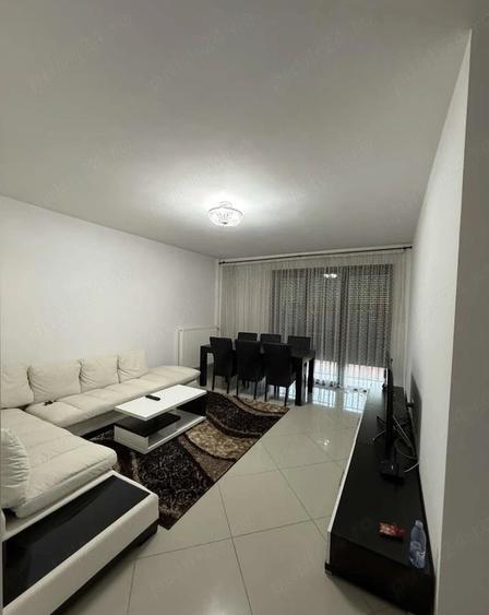 Apartament cu 3 camere decomandat în Negru Vodă