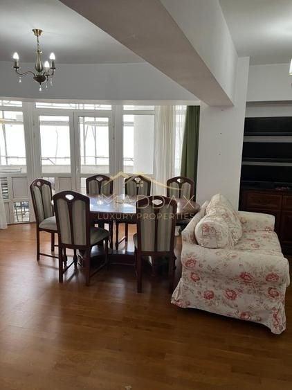 Apartament cu 2 camere decomandat în Nerva Traian