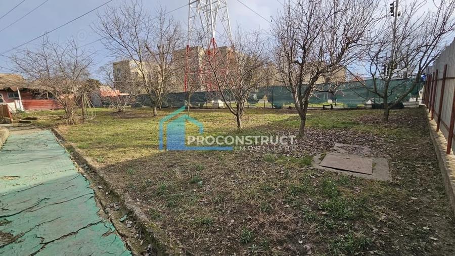 Casă cu 3 camere cu Teren 701 Mp în Blașcovici
