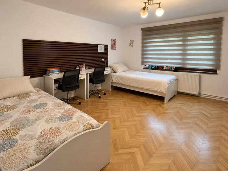 Casă individuală cu 2 camere cu Canalizare în Ferneziu