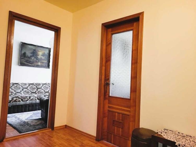 Apartament 3 camere, str Pacii - 4