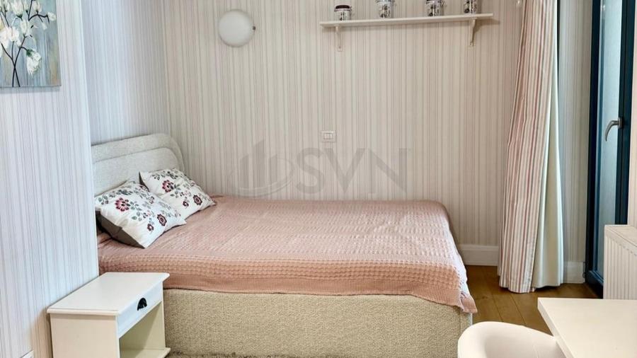 Apartament cu 3 camere decomandat, mobilat în Barbu Văcărescu
