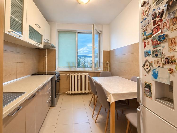 Apartament cu 3 camere semidecomandat, mobilat în Grigorescu