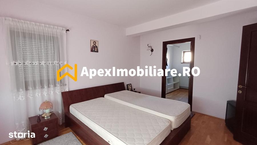Vila de vanzare in Drumul Taberei - Bd. Timisoara / Strada Moinesti - 17