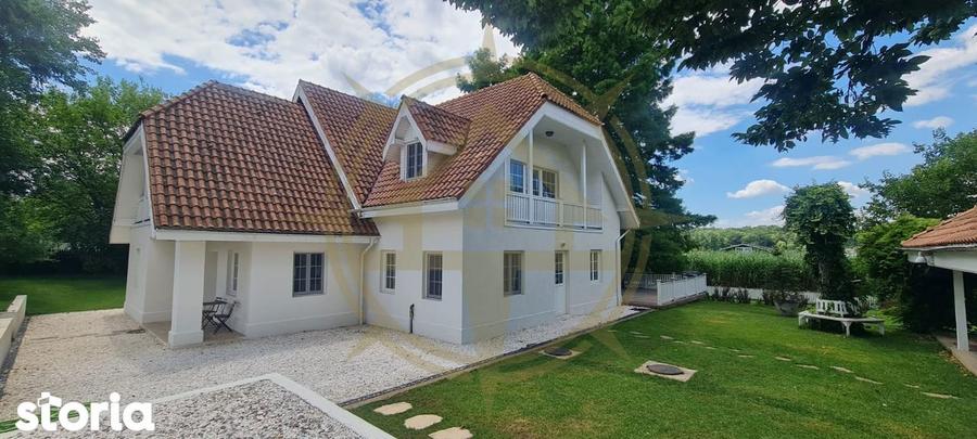 Casă cu 5 camere cu Teren 2000 Mp în Snagov