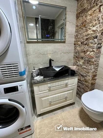 Apartament cu 3 camere semidecomandat, mobilat în Baciu