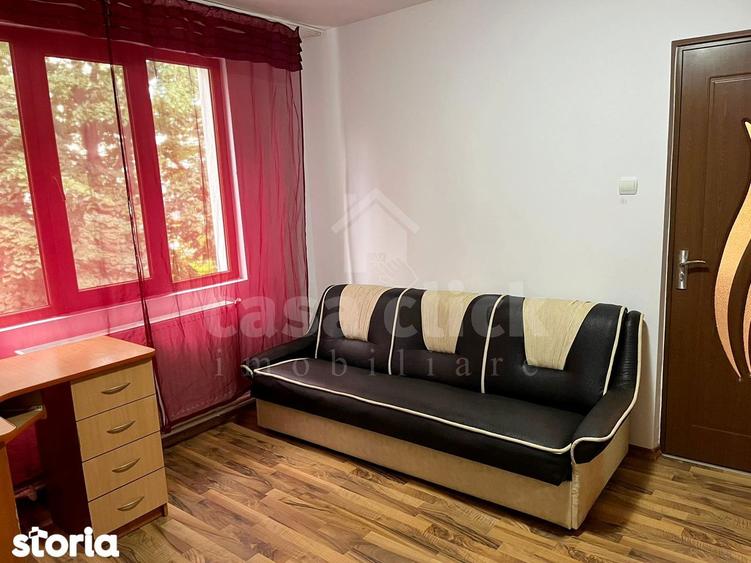 Apartament cu 2 camere semidecomandat în Micro 19