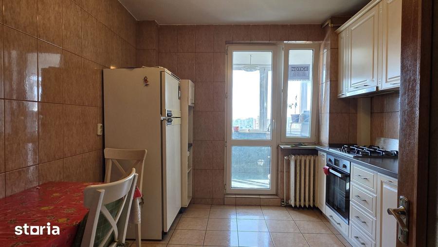 Apartament cu 3 camere decomandat în Griviței