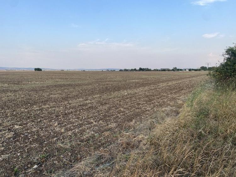 Teren Construcții intravilan de 29073 mp, în Exterior Nord