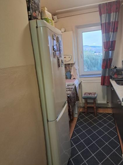 Apartament cu 2 camere semidecomandat în Strei