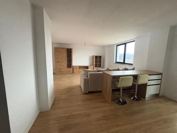 Apartament cu 2 camere decomandat în Precista