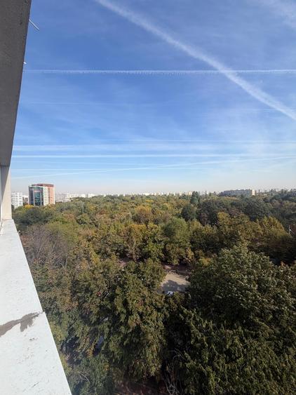 Apartament cu 2 camere semidecomandat în Baba Novac