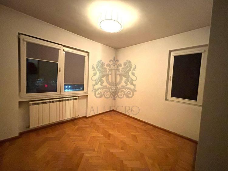 Apartament cu 3 camere semidecomandat, mobilat în Cișmigiu