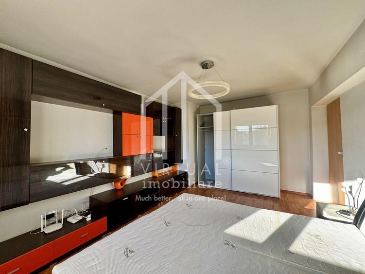 Apartament cu 3 camere semidecomandat, mobilat în Central