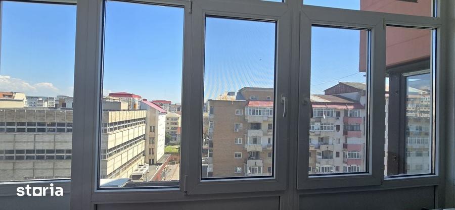 Vanzare Apartament 3 camere , Ultracentral Targovi?te , Etaj 6/8 - 9
