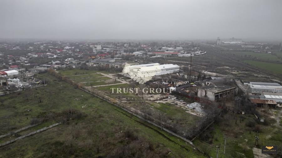 Teren Construcții de 28788 mp, în Central