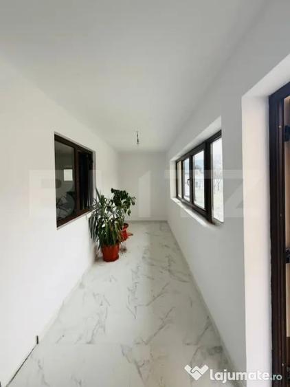 Casă cu 3 camere cu Teren 454 Mp în Central