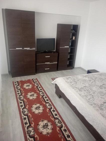 Apartament cu 2 camere decomandat în Galata