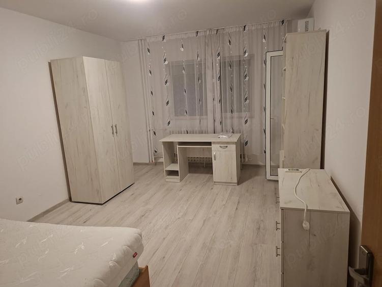 Garsonieră decomandată în Central