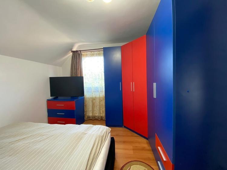 Casă cu 4 camere în Central