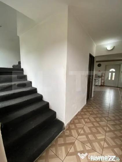 Casă cu 4 camere cu Teren 1275 Mp în Seceani