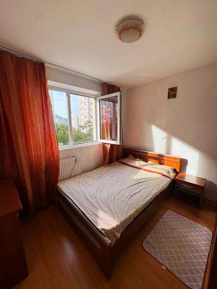 Apartament cu 2 camere semidecomandat în Dobroești