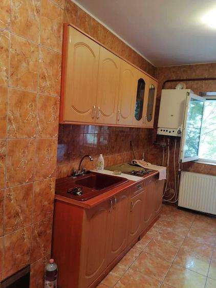 Apartament cu 2 camere semidecomandat în Exterior Vest