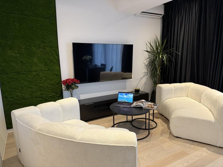 Apartament cu 3 camere decomandat în Barbu Văcărescu