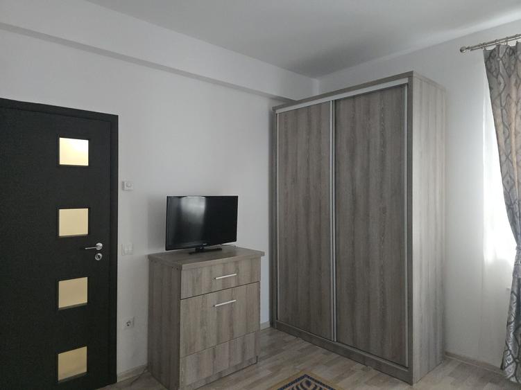 Garsonieră decomandată în Lotrioara