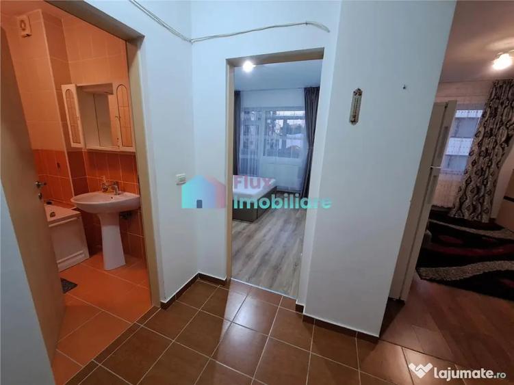 Apartament cu 2 camere semidecomandat în Universității