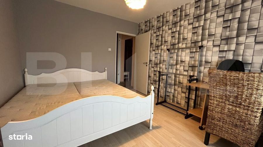 Apartament cu 4 camere decomandat în Rogerius
