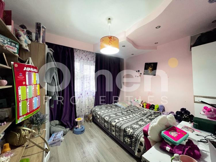 Apartament cu 3 camere decomandat, mobilat în Central