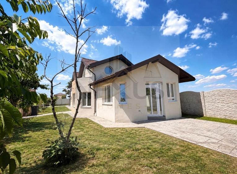 Casă individuală cu 5 camere cu Canalizare în Vidra