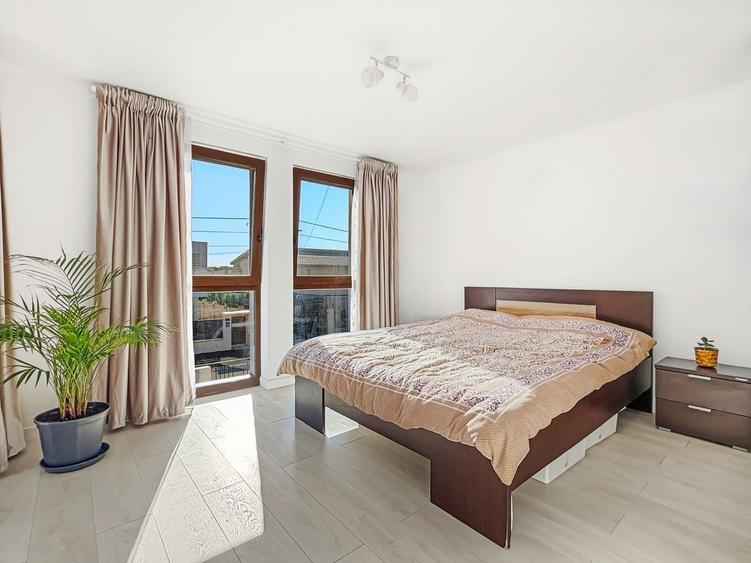 Duplex cu 4 camere cu Canalizare în Dumbrăvița