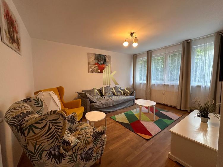 Apartament cu 2 camere, mobilat în Universitate