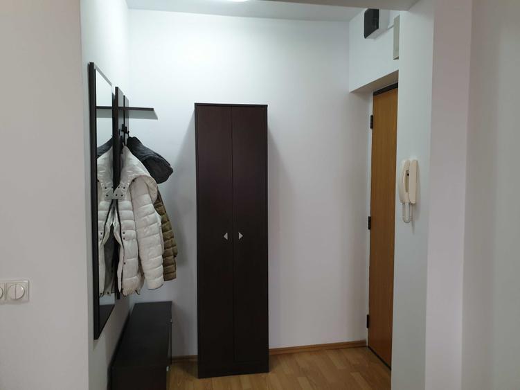 Apartament cu 2 camere decomandat în Exterior Vest