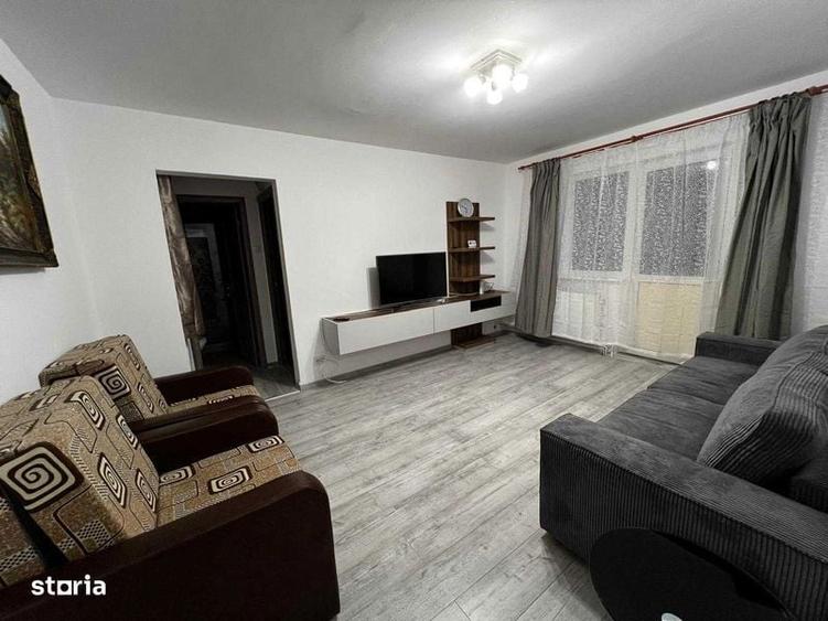 Apartament cu 2 camere în Tractorul