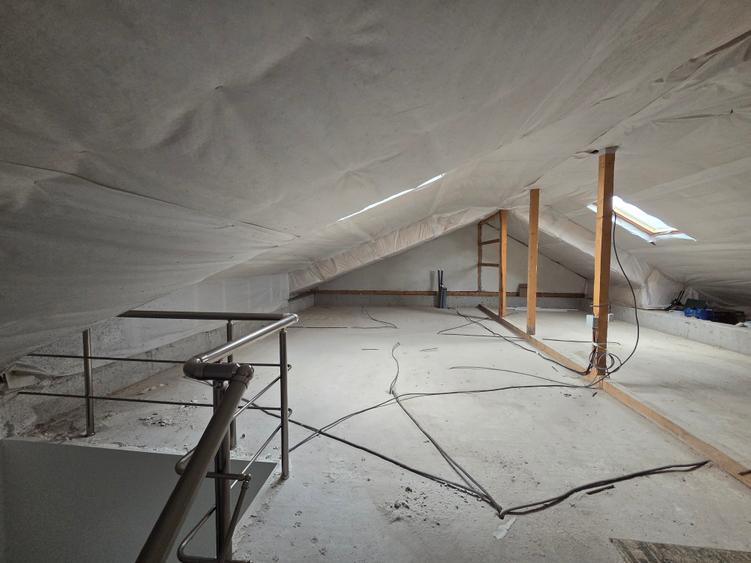 Duplex cu 4 camere cu Canalizare în Bragadiru