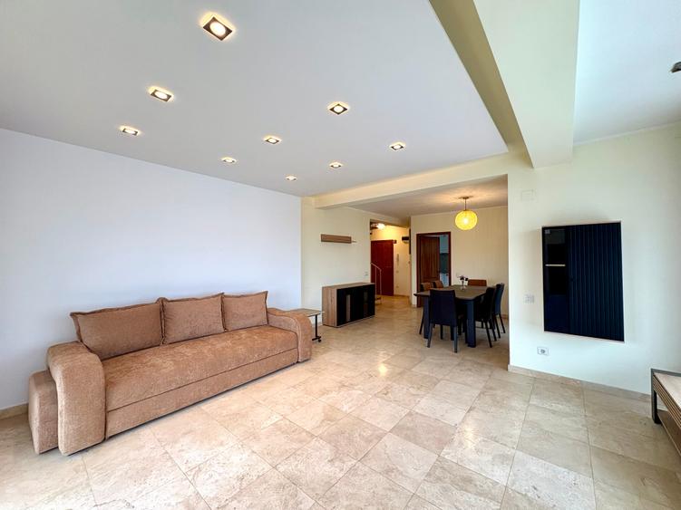 Apartament cu 5 camere în Mogoșoaia