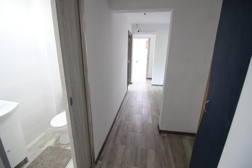 Apartament cu 3 camere decomandat în Țiglina 1