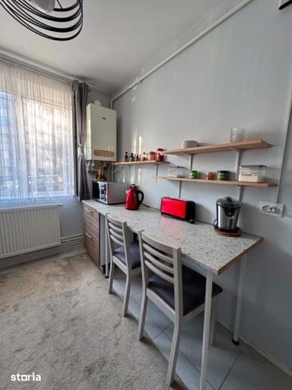 Apartament cu 2 camere semidecomandat în Central