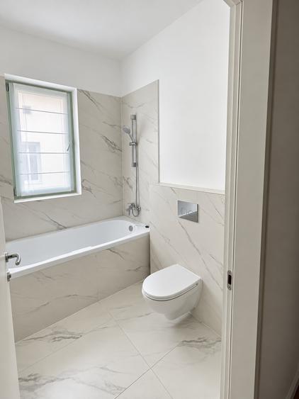 Duplex cu 5 camere cu Canalizare în Pipera